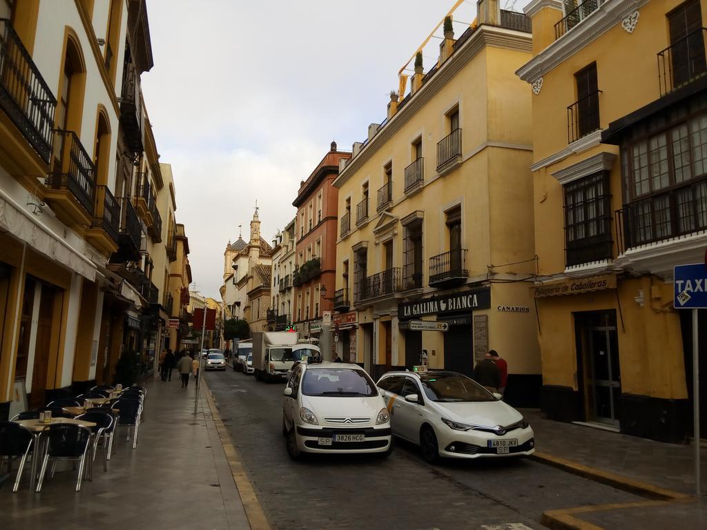 Apartamento San Clemente Seville Luaran gambar